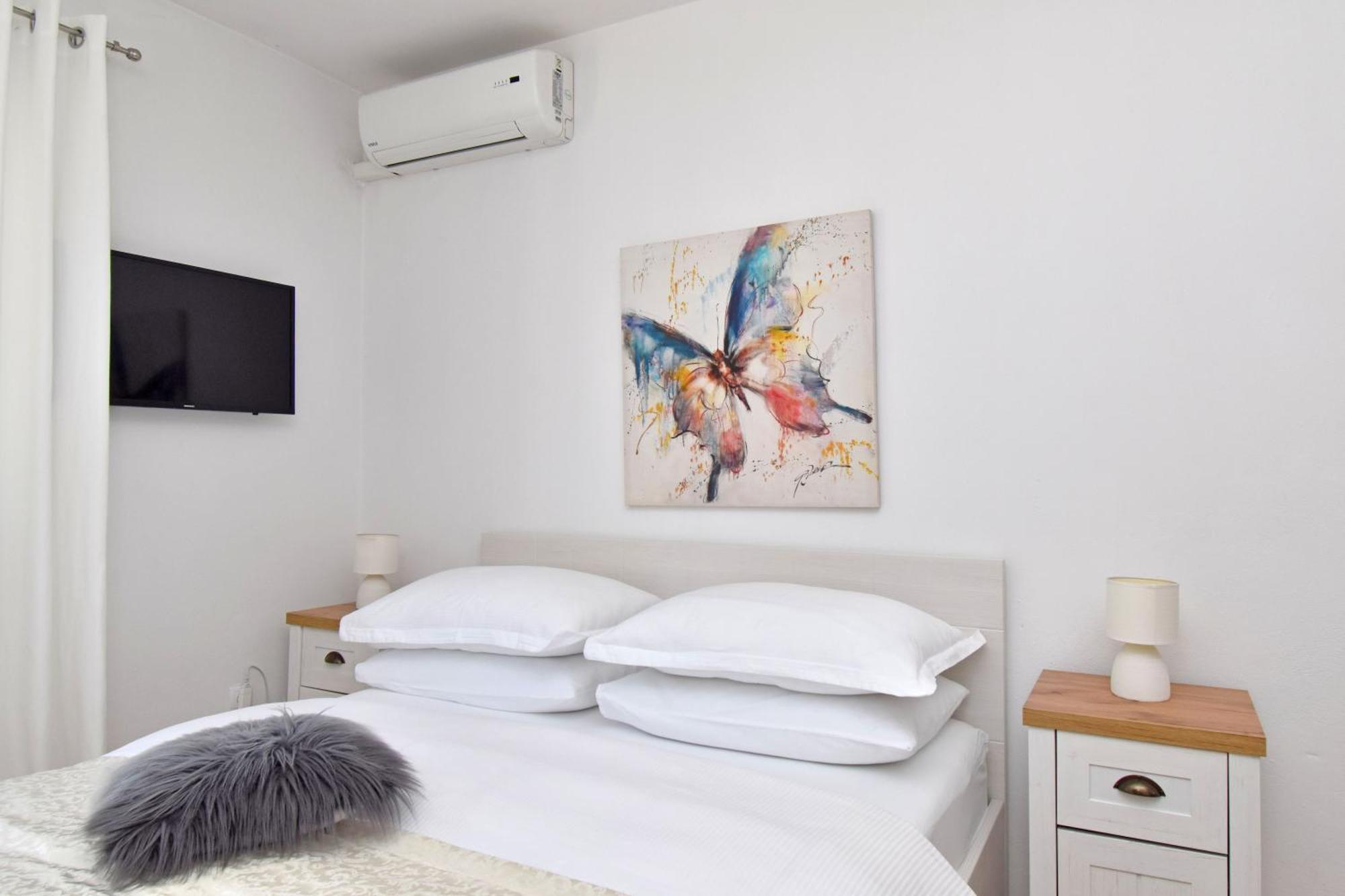 Apartment & Rooms Meri Tucepi Luaran gambar