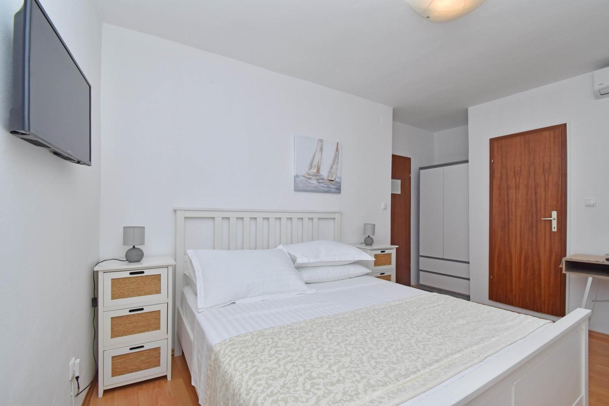Apartment & Rooms Meri Tucepi Luaran gambar
