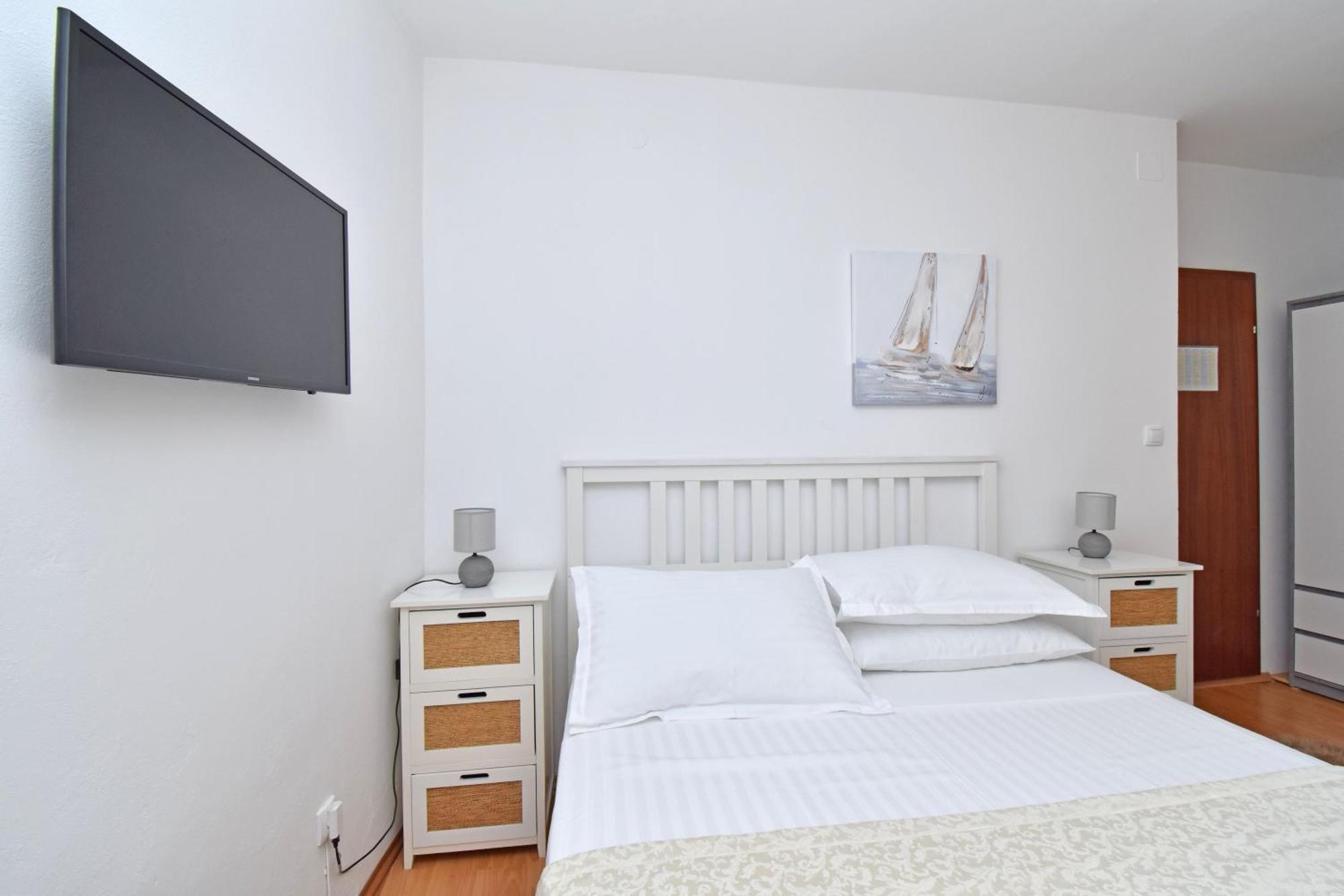 Apartment & Rooms Meri Tucepi Luaran gambar