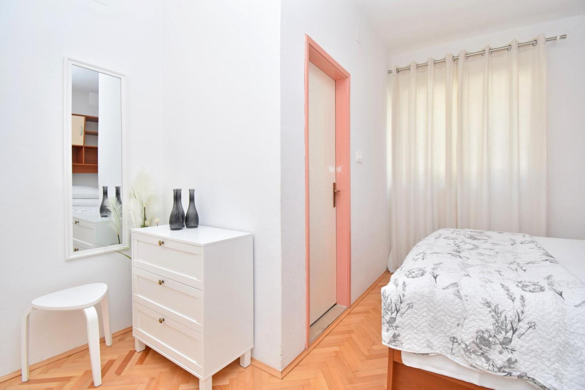 Apartment & Rooms Meri Tucepi Luaran gambar