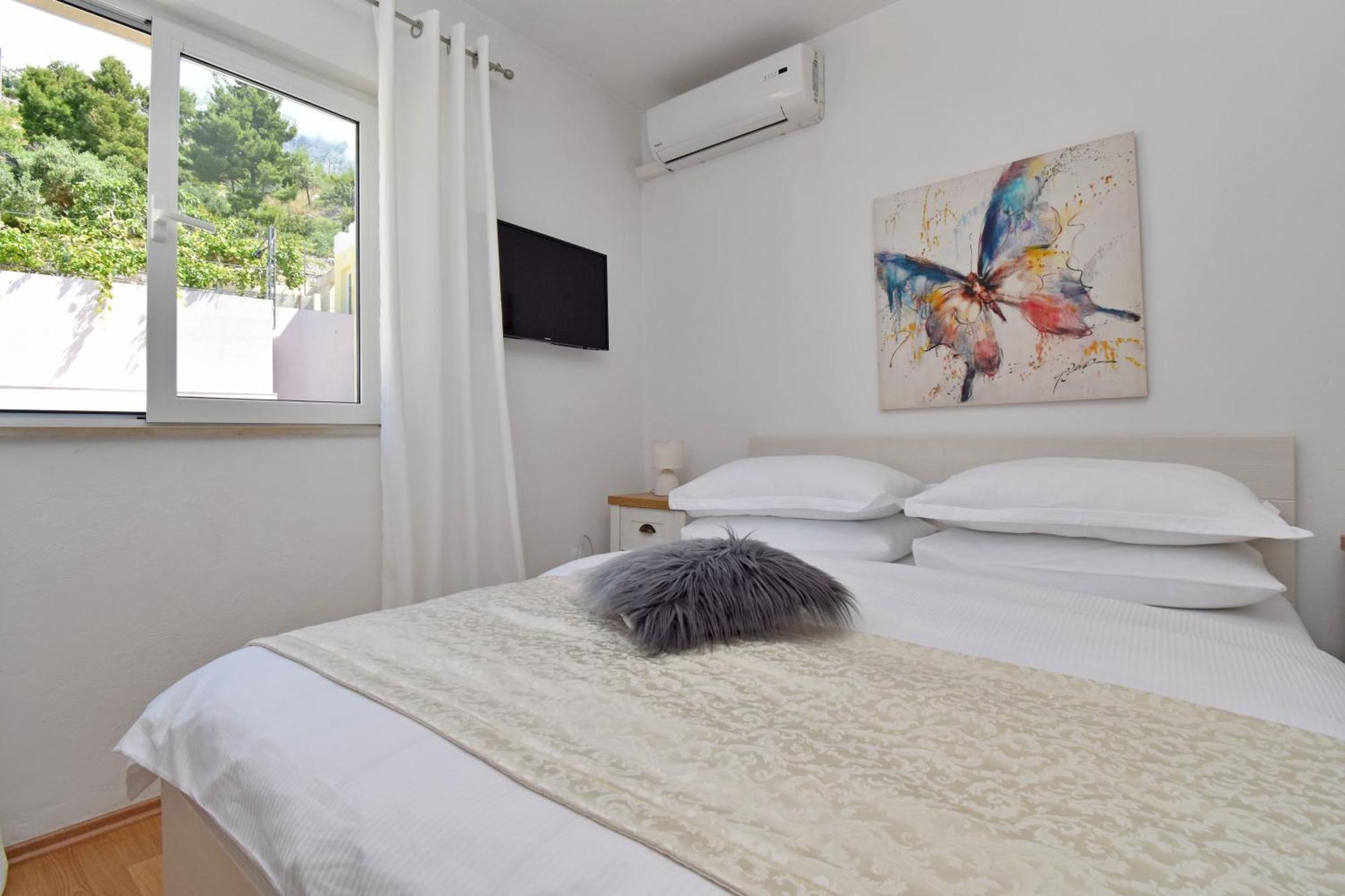 Apartment & Rooms Meri Tucepi Luaran gambar