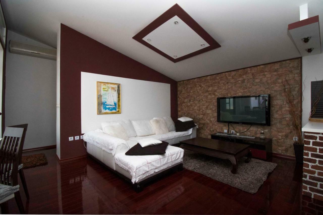 Apartment & Rooms Meri Tucepi Luaran gambar