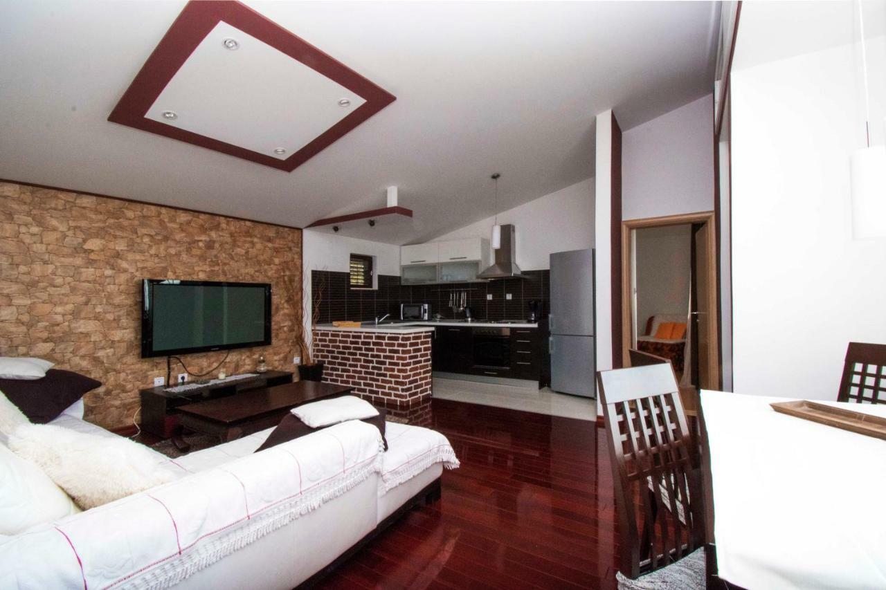 Apartment & Rooms Meri Tucepi Luaran gambar