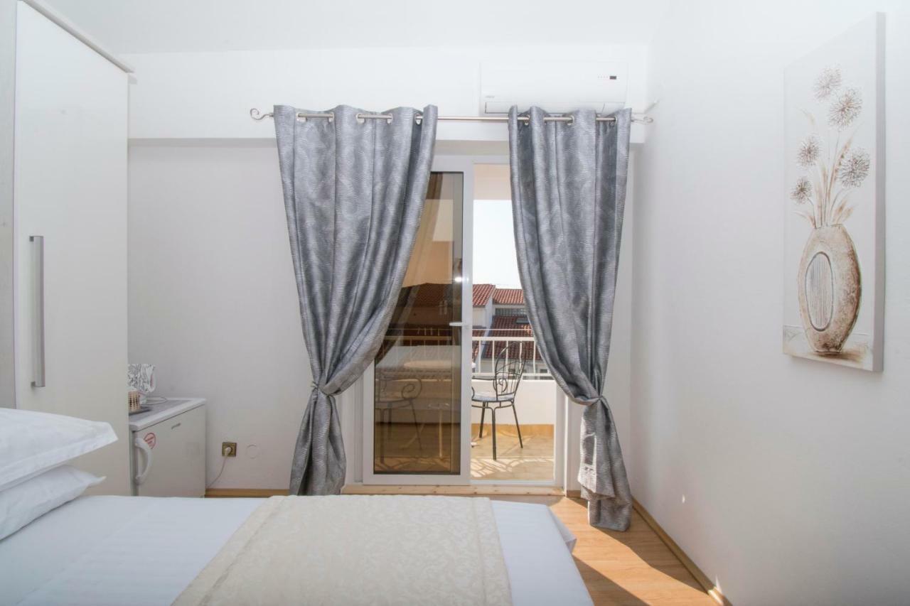 Apartment & Rooms Meri Tucepi Luaran gambar