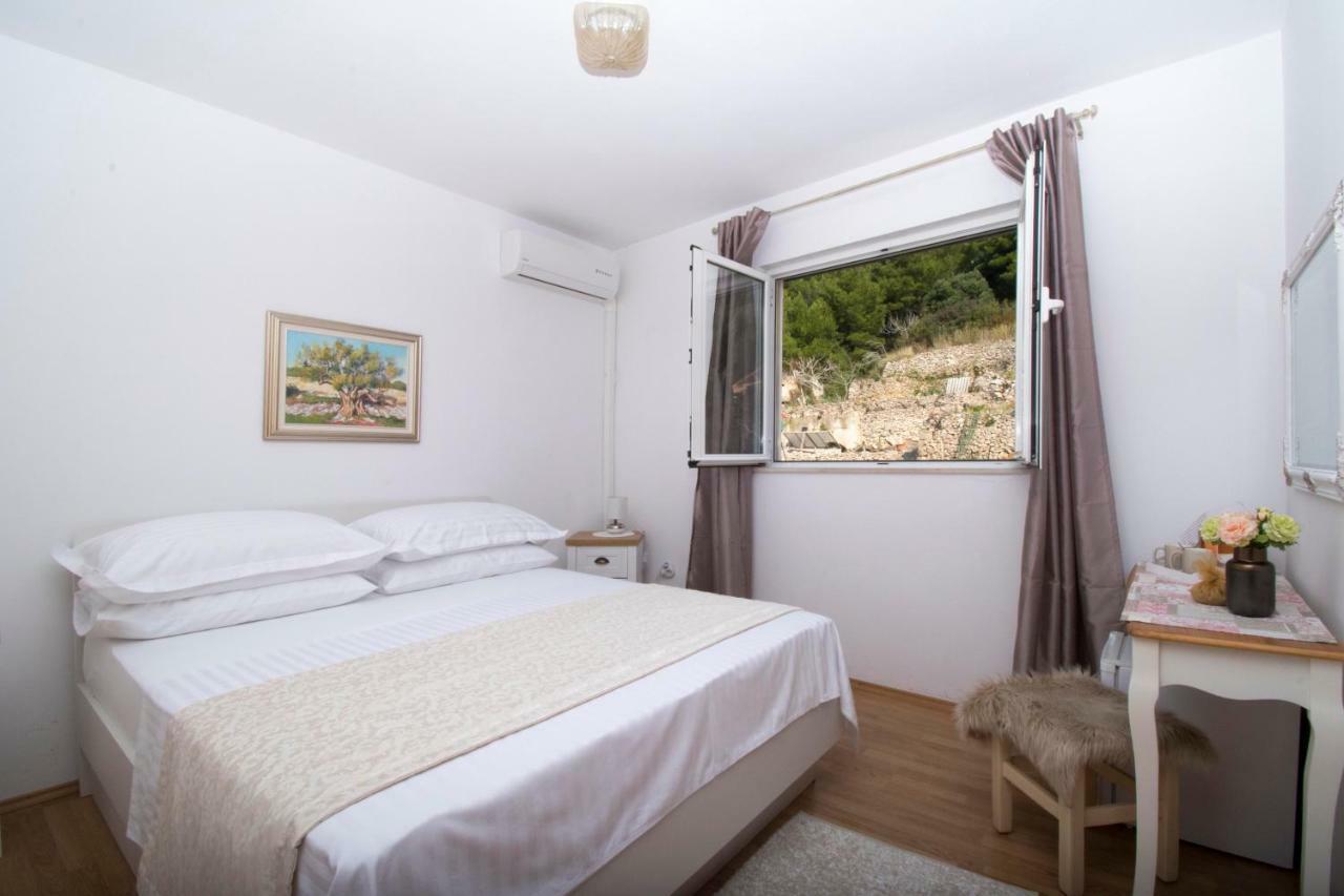 Apartment & Rooms Meri Tucepi Luaran gambar
